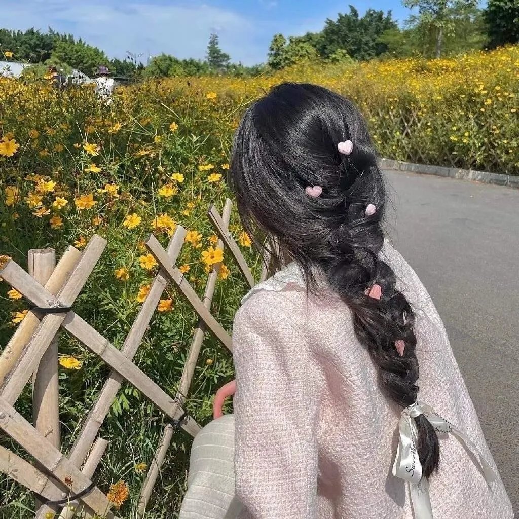 两条街道相遇的地方